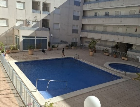 Apartment for Sale in Almoradi, Alicante