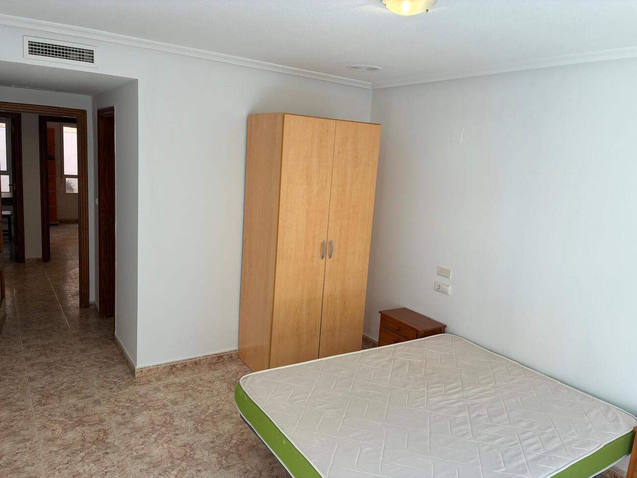 Apartment for Sale in Almoradi, Alicante