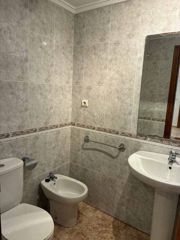 Apartment for Sale in Almoradi, Alicante