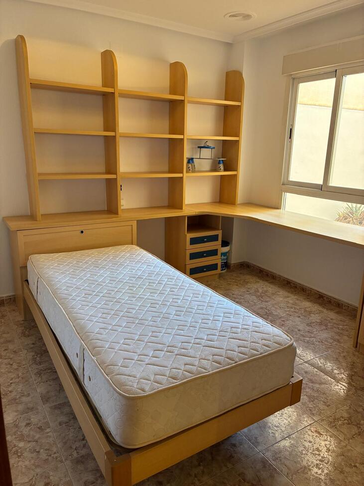 Apartment for Sale in Almoradi, Alicante