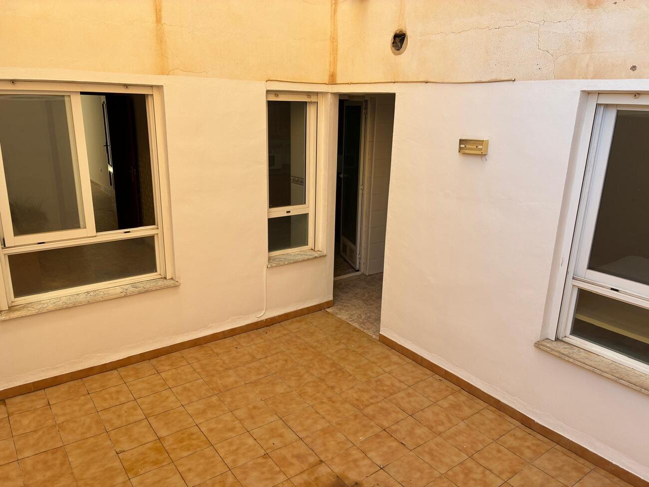 Apartment for Sale in Almoradi, Alicante
