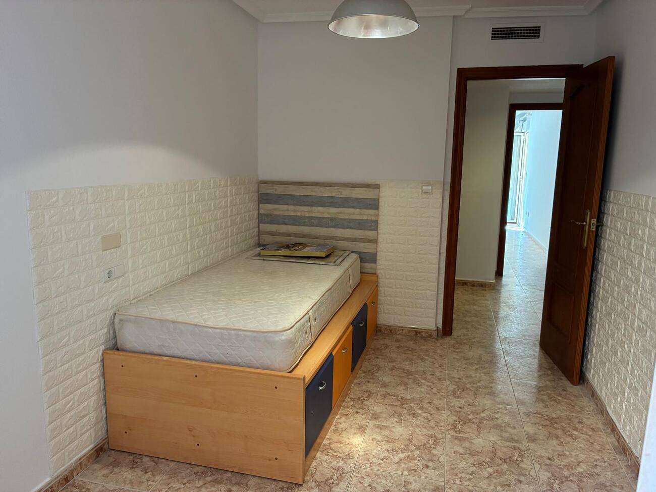 Apartment for Sale in Almoradi, Alicante