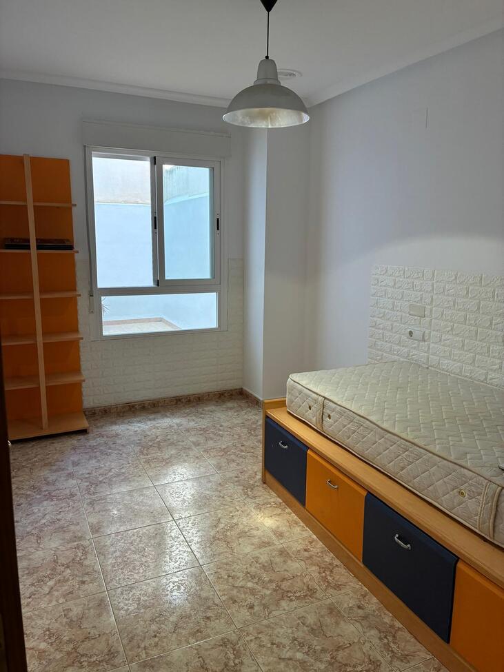 Apartment for Sale in Almoradi, Alicante