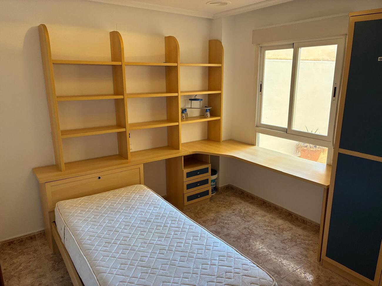Apartment for Sale in Almoradi, Alicante
