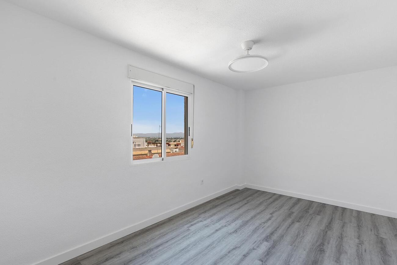 Apartment for Sale in Benijofar, Alicante