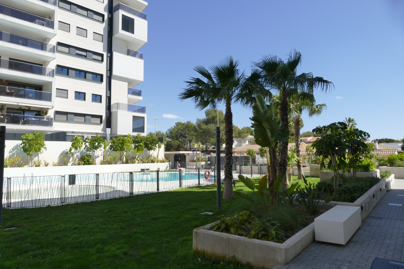 Apartment for Sale in Dehesa de Campoamor, Alicante
