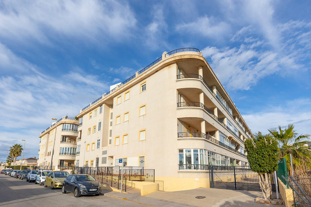 Apartment for Sale in Orihuela Costa, Alicante