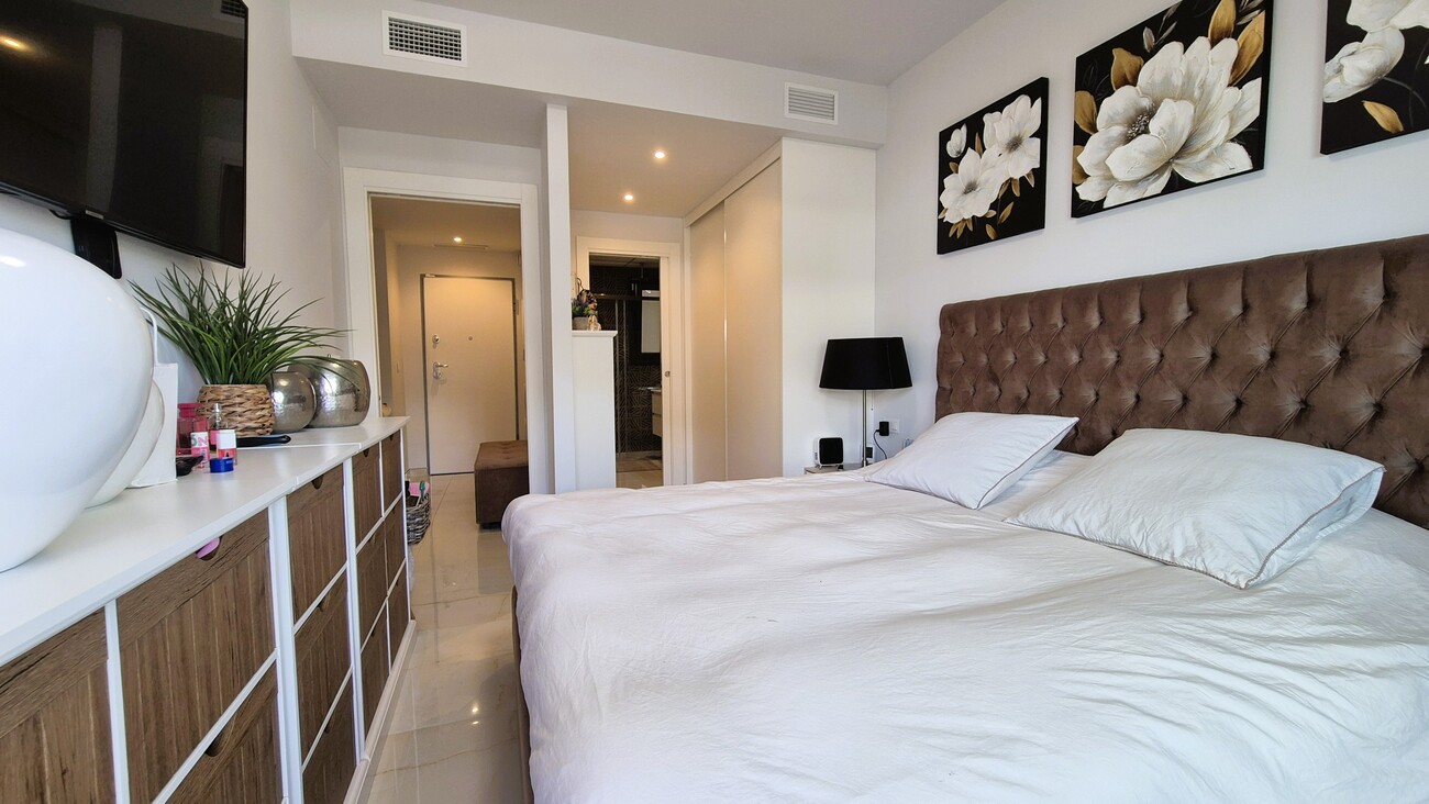 Apartment for Sale in Playa Flamenca, Alicante