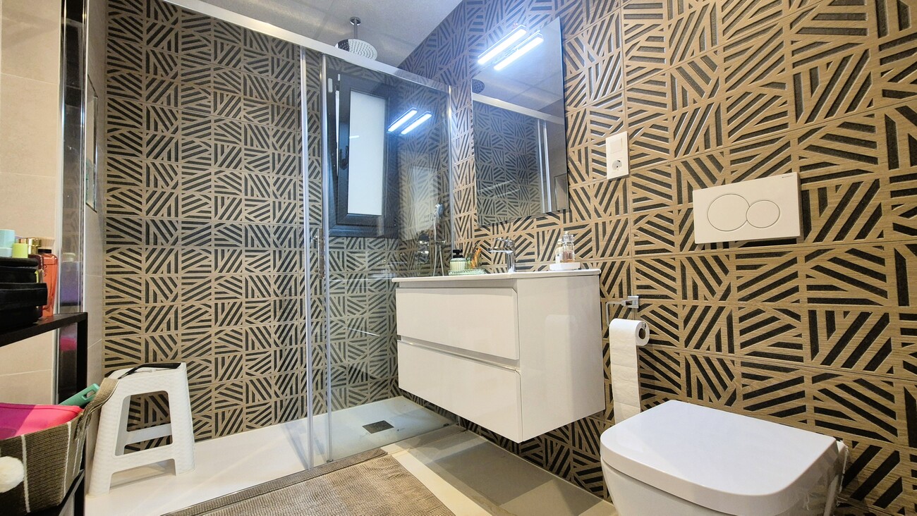 Apartment for Sale in Playa Flamenca, Alicante