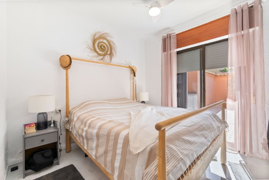 Apartment for Sale in Torrevieja, Alicante