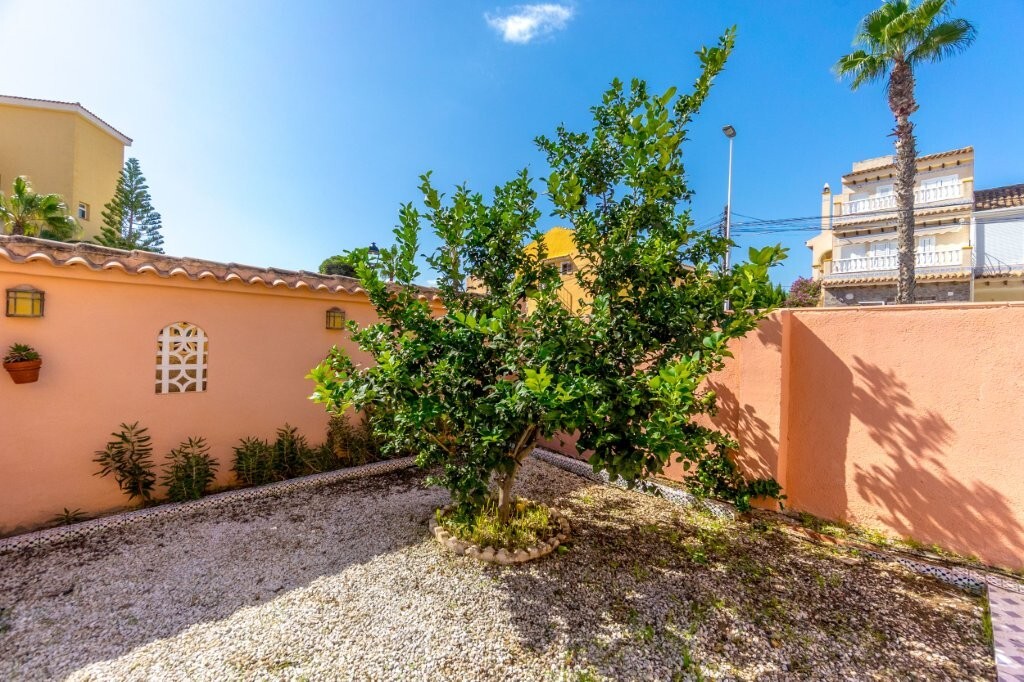 Apartment for Sale in Torrevieja, Alicante