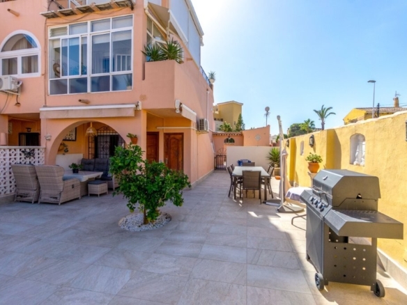 Apartment for Sale in Torrevieja, Alicante