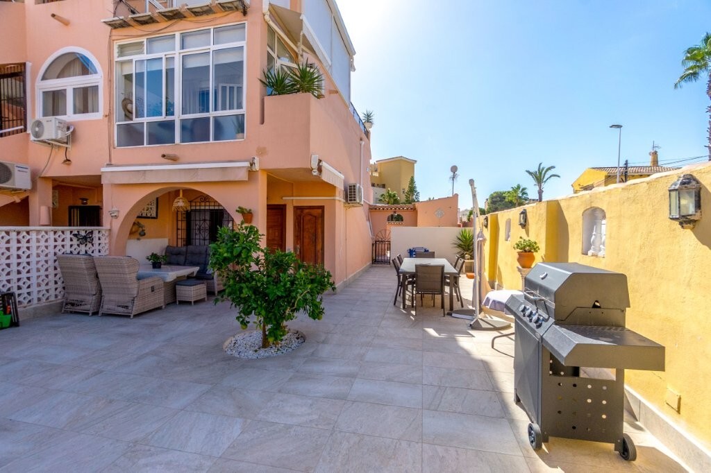 apartment-torrevieja-2411-6 Apartment for Sale in Torrevieja, Alicante