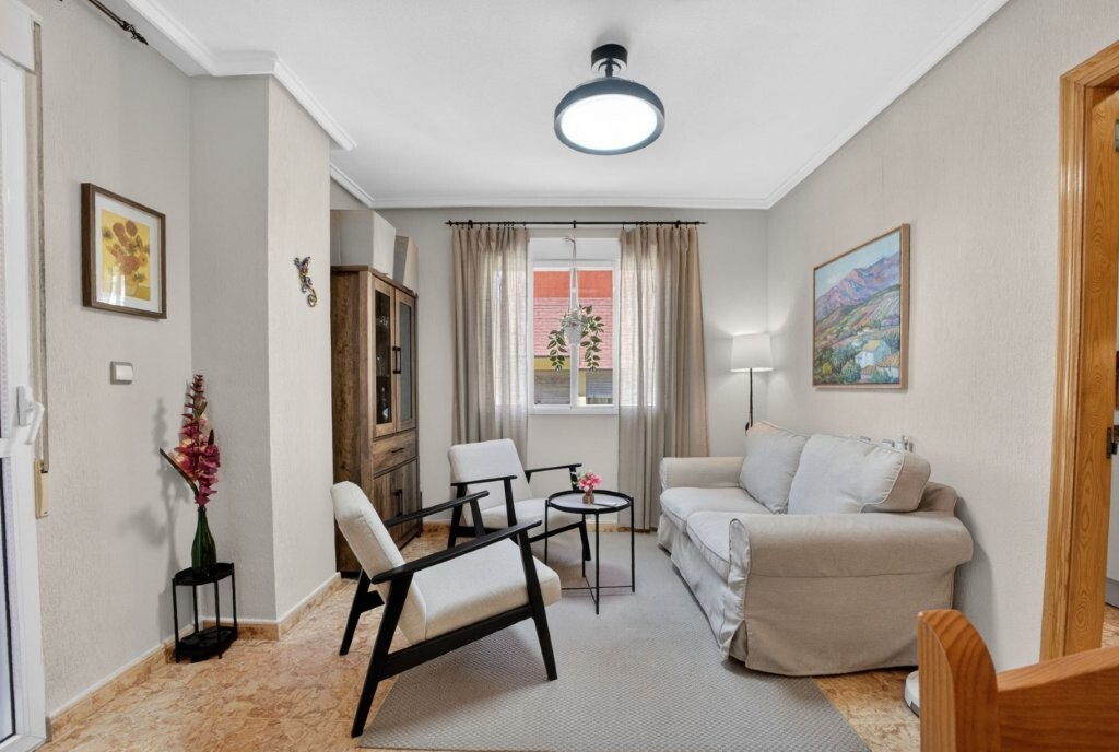 Apartment for Sale in Torrevieja, Alicante