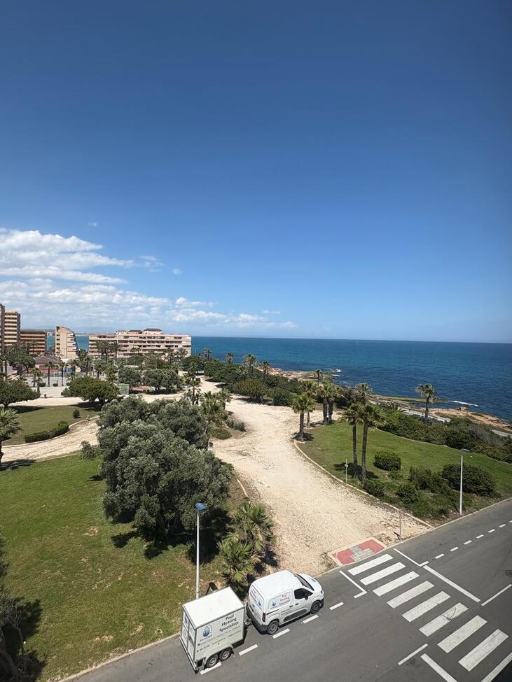 Apartment for Sale in Torrevieja, Alicante