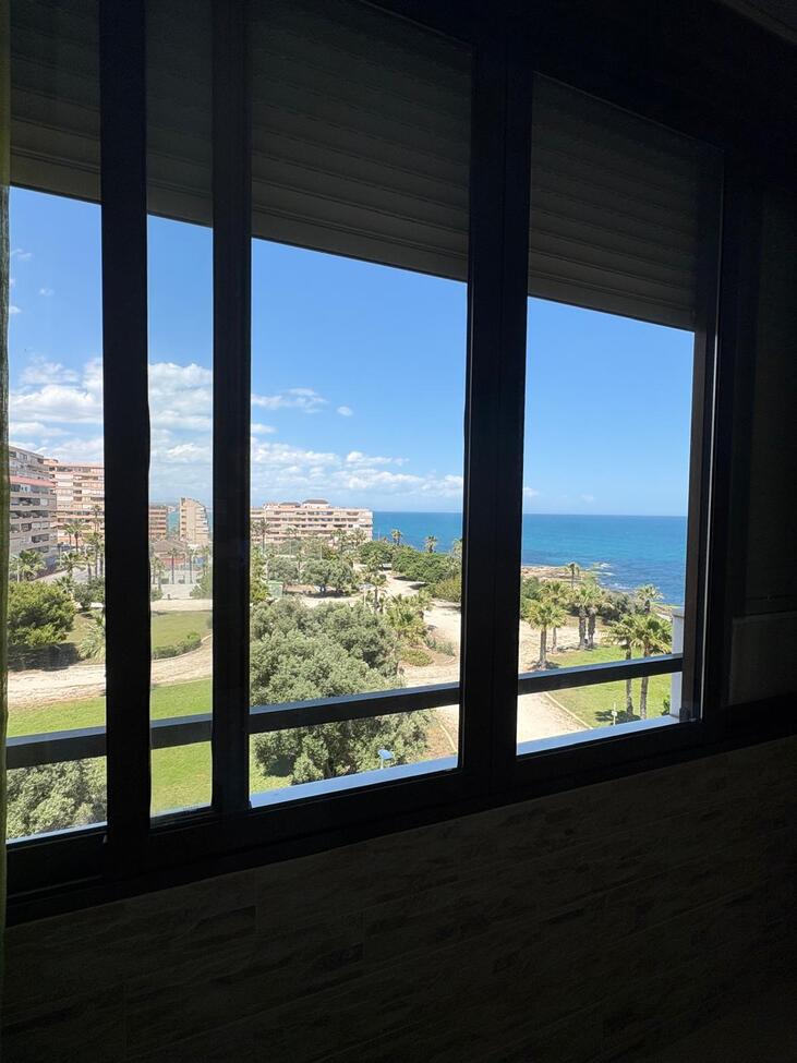Apartment for Sale in Torrevieja, Alicante