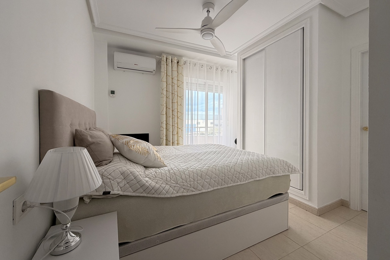 Apartment for Sale in Torrevieja, Alicante