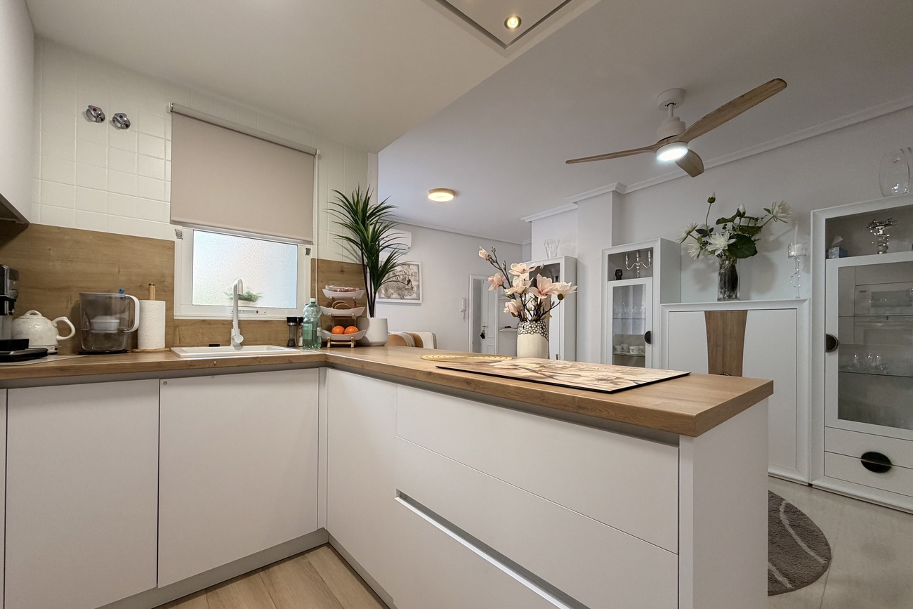 Apartment for Sale in Torrevieja, Alicante
