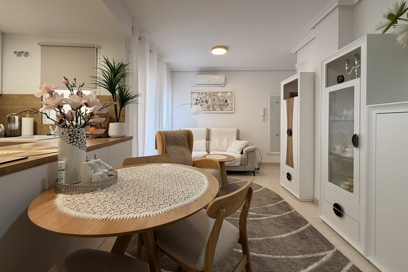 Apartment for Sale in Torrevieja, Alicante