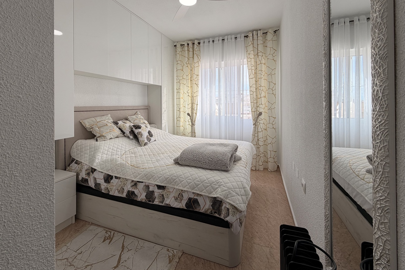Apartment for Sale in Torrevieja, Alicante