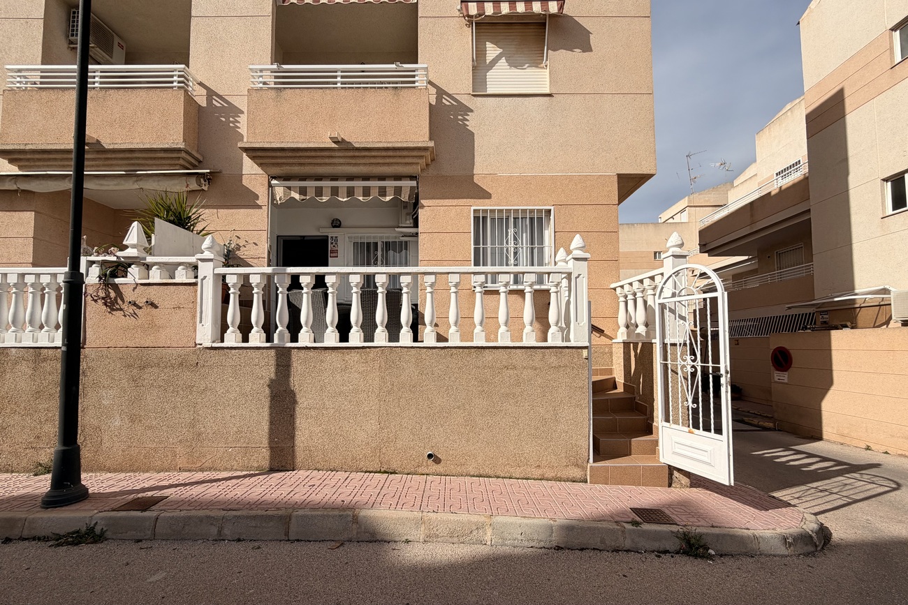apartment-torrevieja-kgdm2602-20 Apartment for Sale in Torrevieja, Alicante
