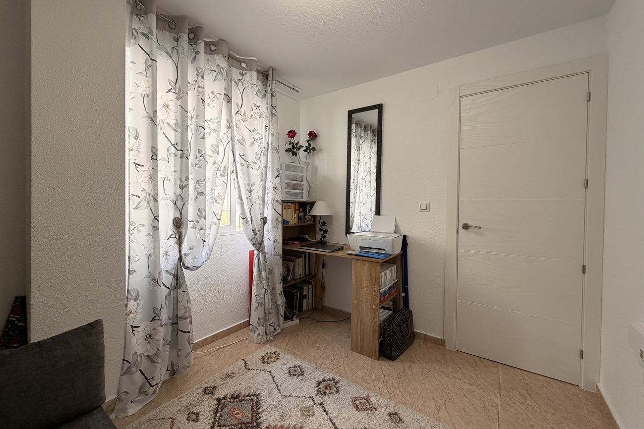 Apartment for Sale in Torrevieja, Alicante