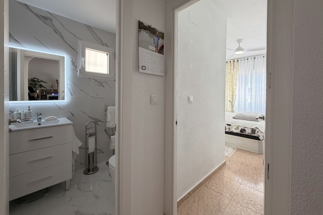 Apartment for Sale in Torrevieja, Alicante
