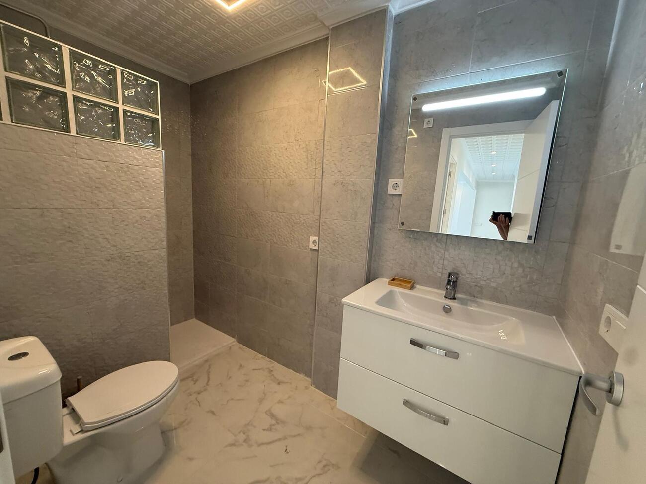 Apartment for Sale in Torrevieja, Alicante