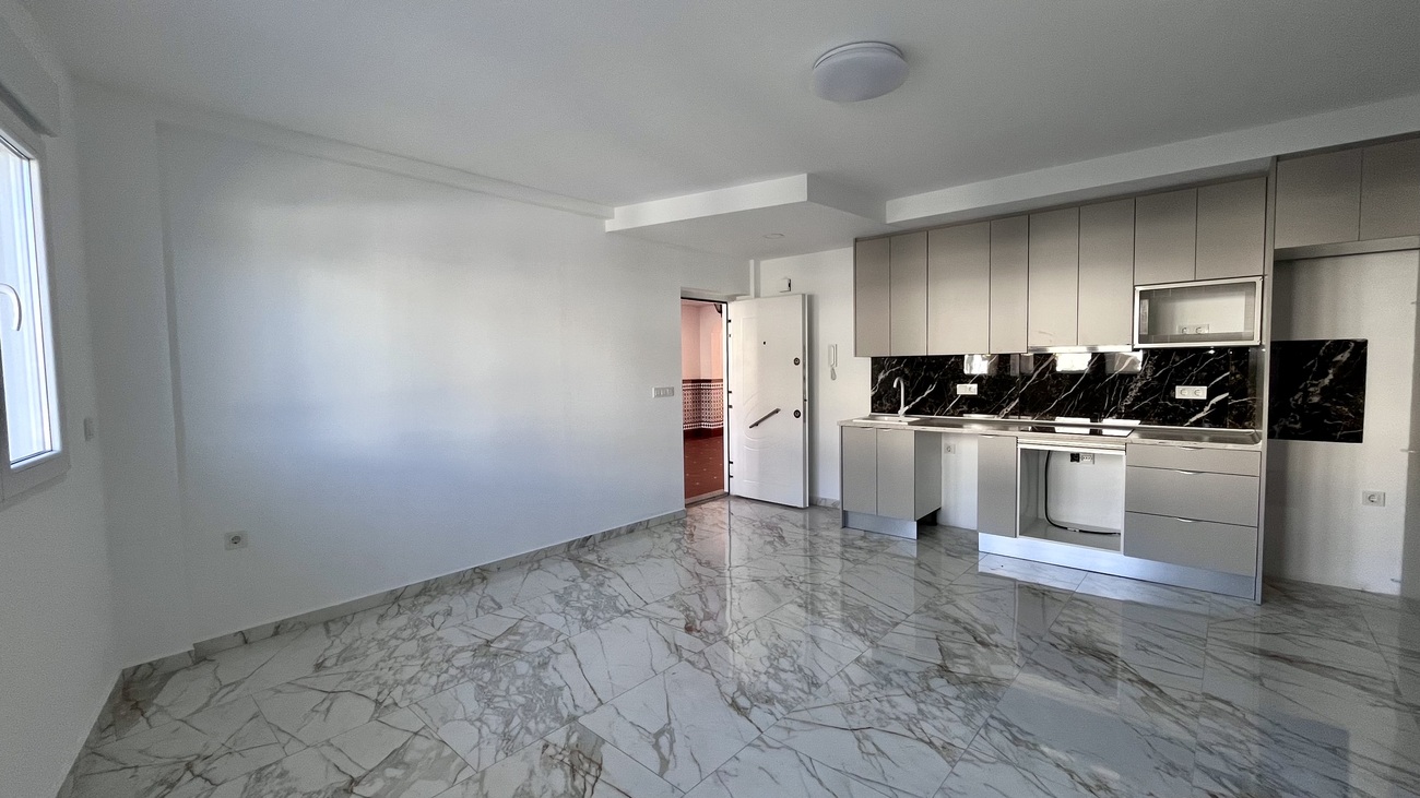 Apartment for Sale in Torrevieja, Alicante
