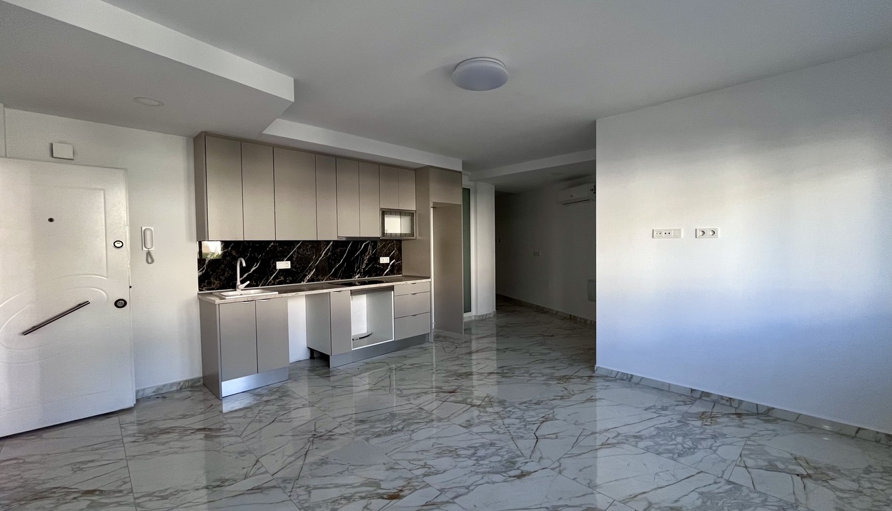 apartment-torrevieja-r143-3 Apartment for Sale in Torrevieja, Alicante