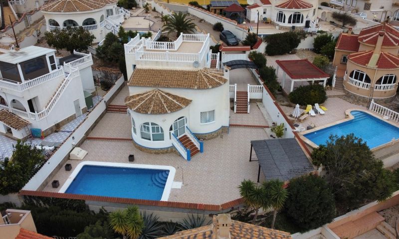 Villa for Sale in Rojales, Alicante