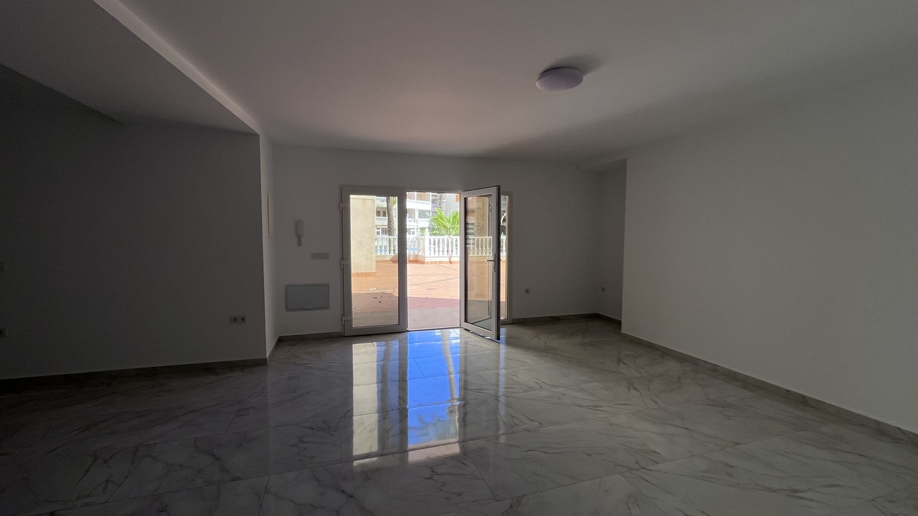 Bungalow for Sale in Torrevieja, Alicante