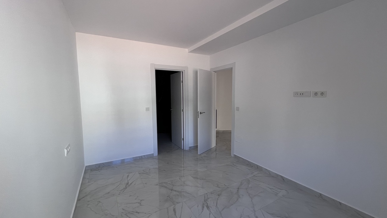 Bungalow for Sale in Torrevieja, Alicante