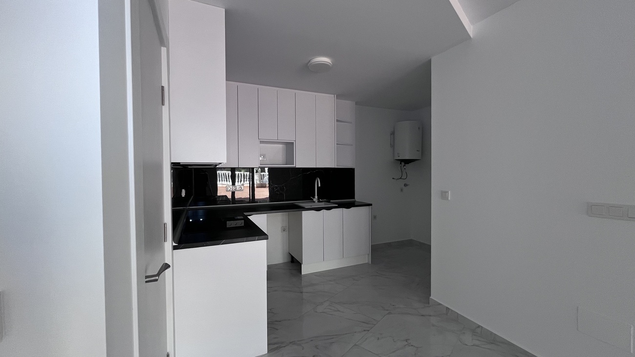 Bungalow for Sale in Torrevieja, Alicante
