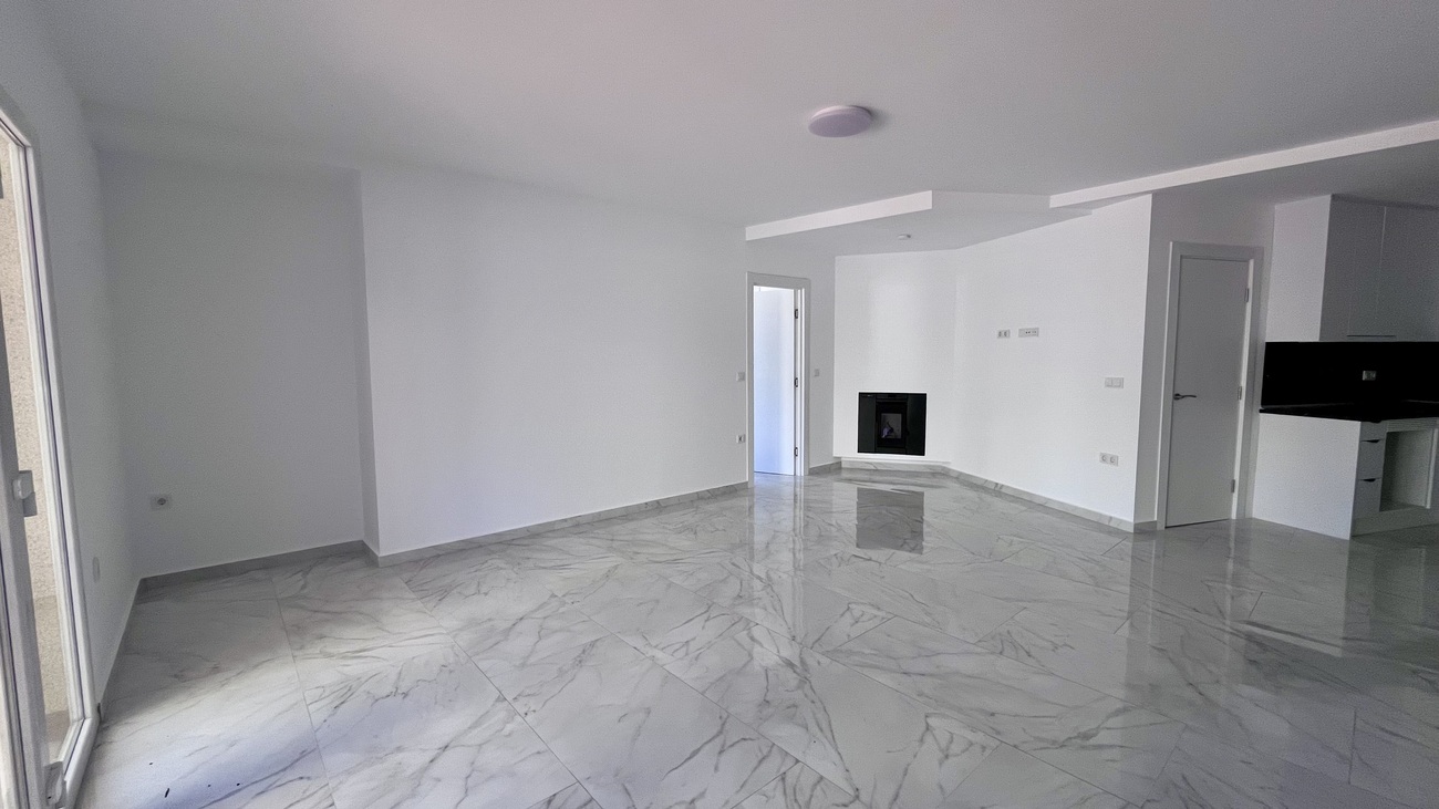 Bungalow for Sale in Torrevieja, Alicante