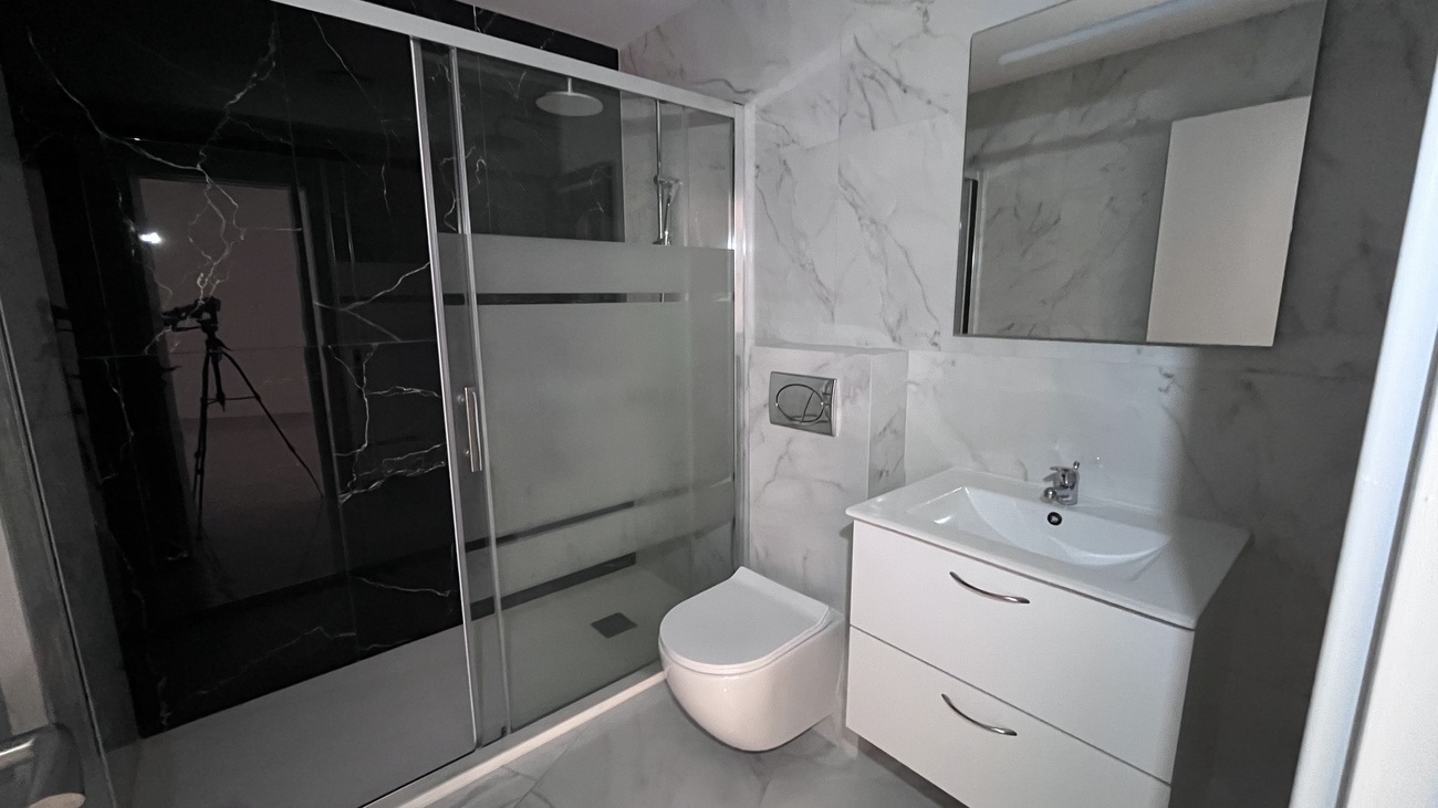 Bungalow for Sale in Torrevieja, Alicante