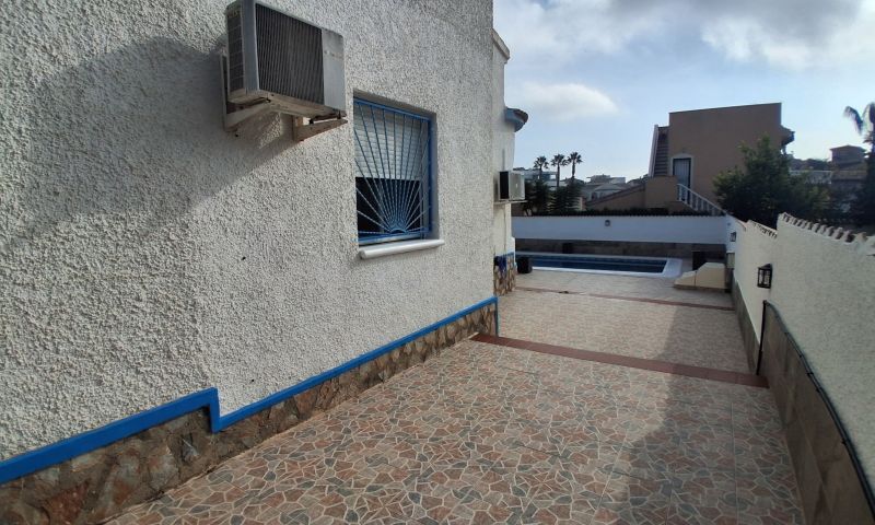 Villa for Sale in Rojales, Alicante