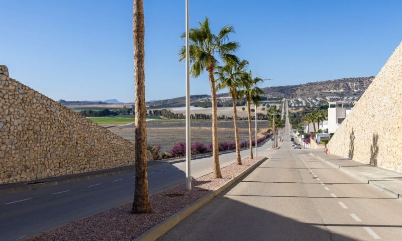 Villa for Sale in Algorfa, Alicante