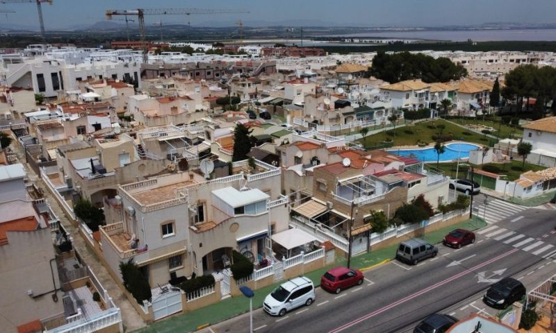 Duplex for Sale in Torrevieja, Alicante