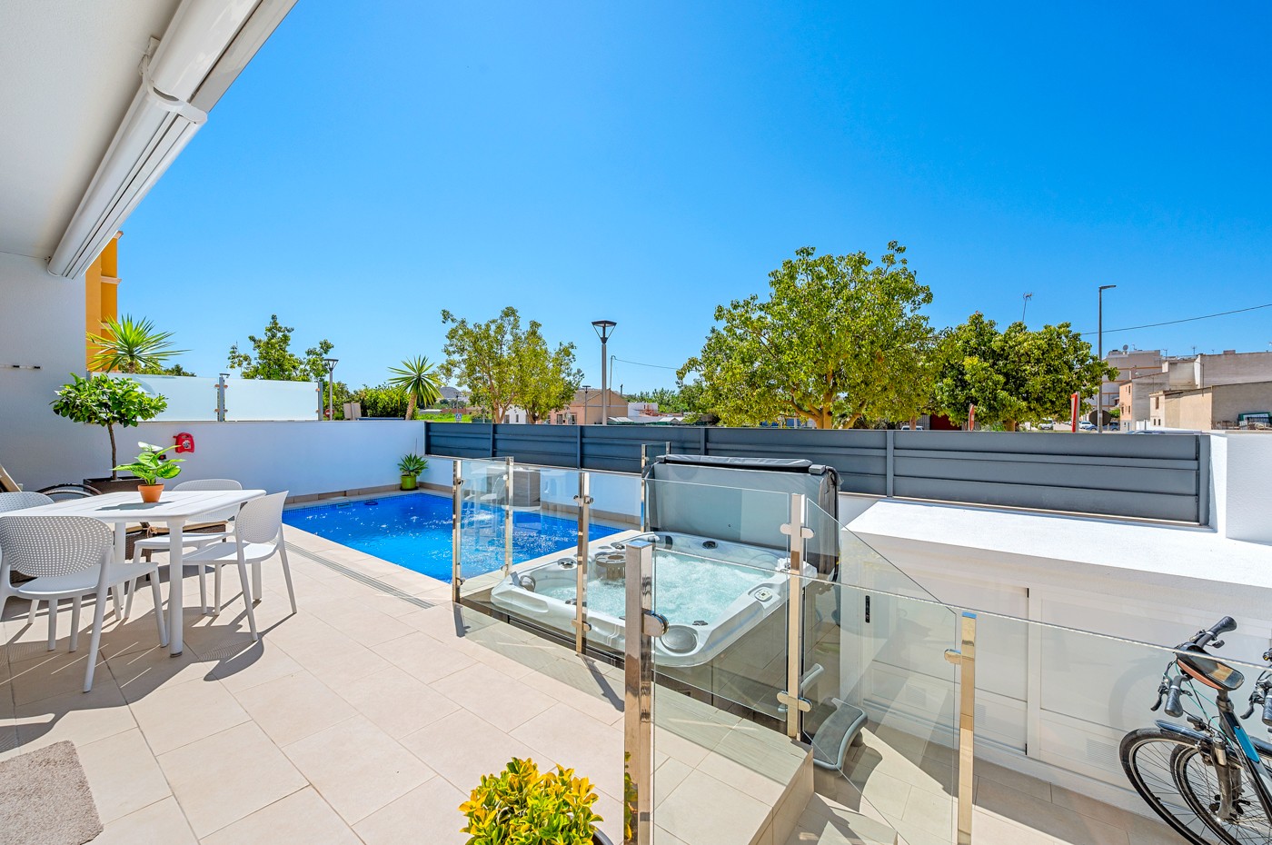 Town House for Sale in Formentera del Segura, Alicante