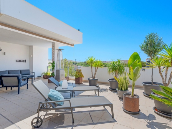 Town House for Sale in Formentera del Segura, Alicante