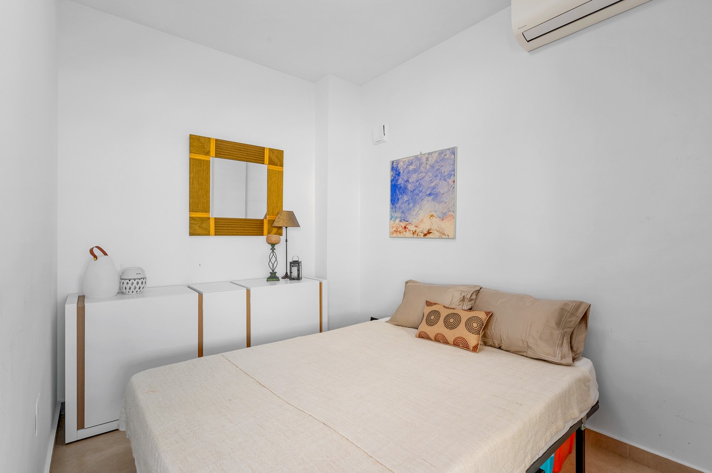 Town House for Sale in Formentera del Segura, Alicante