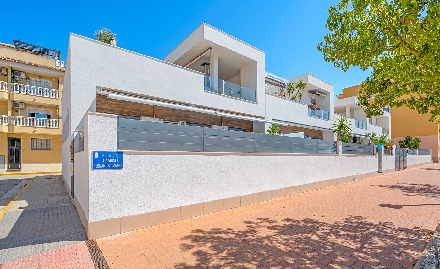 Town House for Sale in Formentera del Segura, Alicante