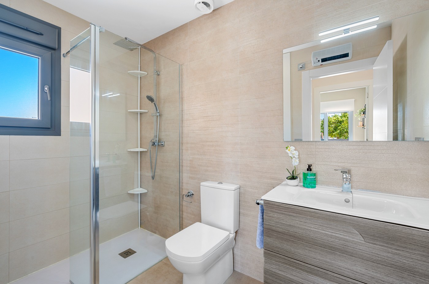 Town House for Sale in Formentera del Segura, Alicante