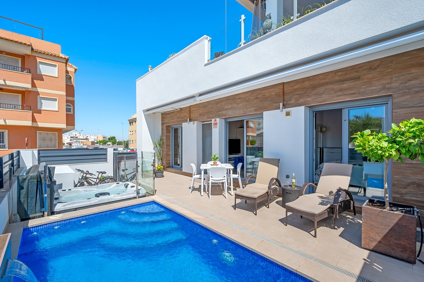 Town House for Sale in Formentera del Segura, Alicante