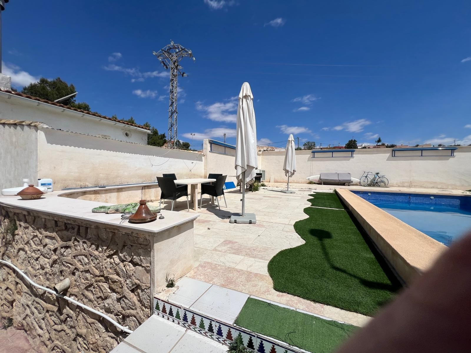 Country House for Sale in Algueña, Alicante