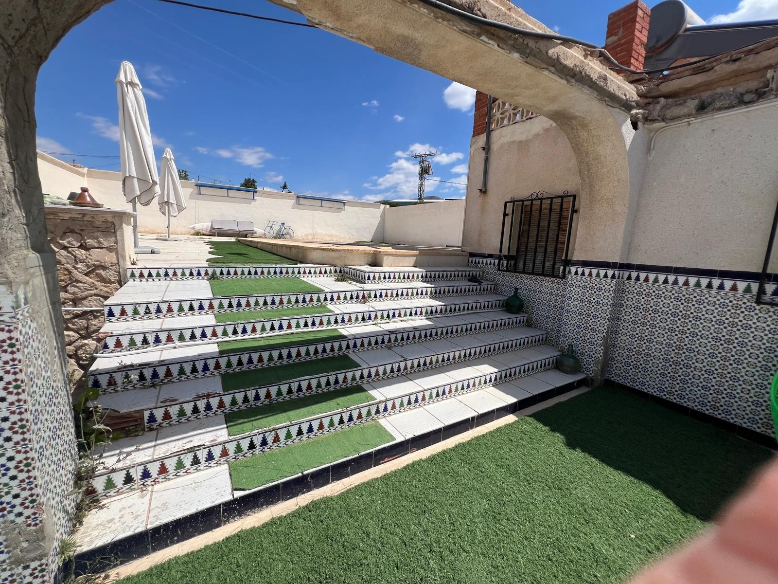 Country House for Sale in Algueña, Alicante