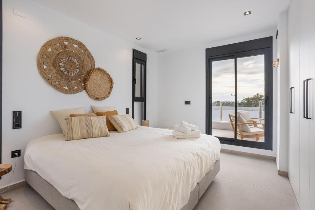Villa for Sale in Dolores, Alicante