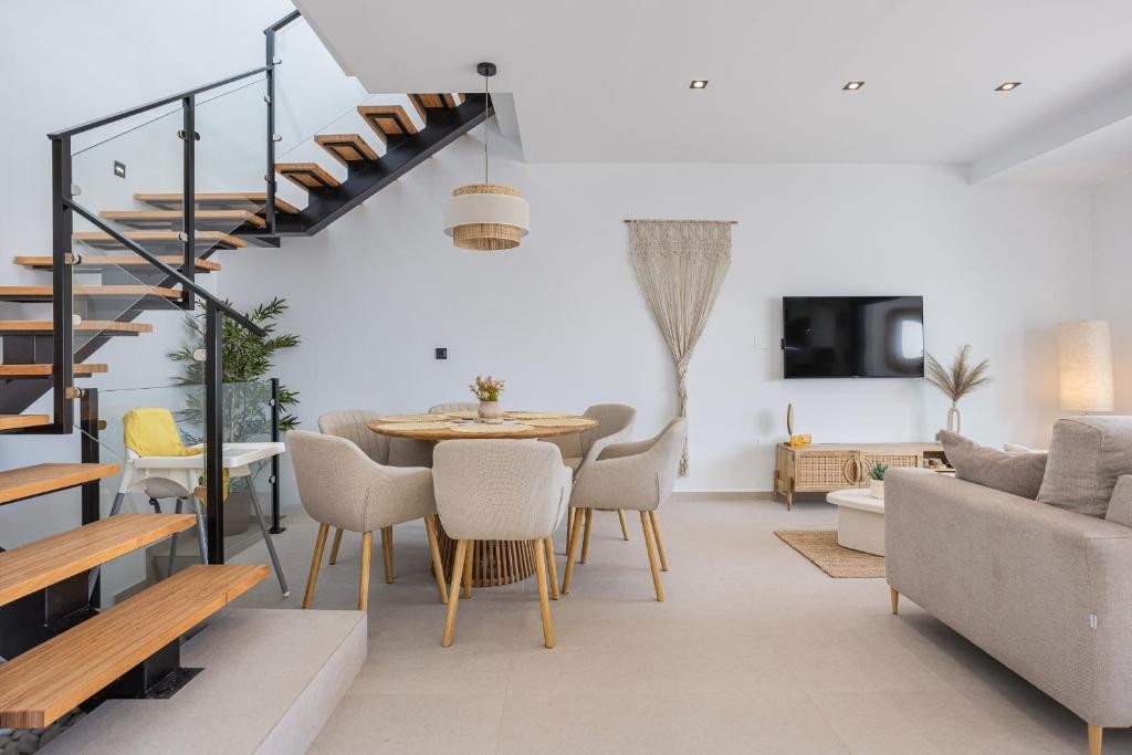 Villa for Sale in Dolores, Alicante