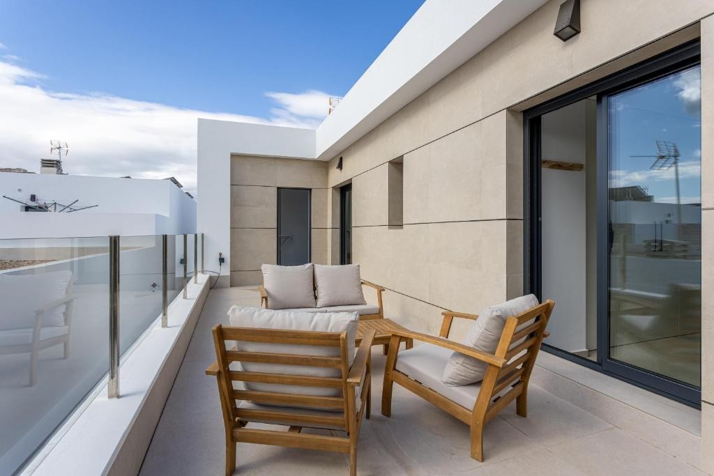 Villa for Sale in Dolores, Alicante